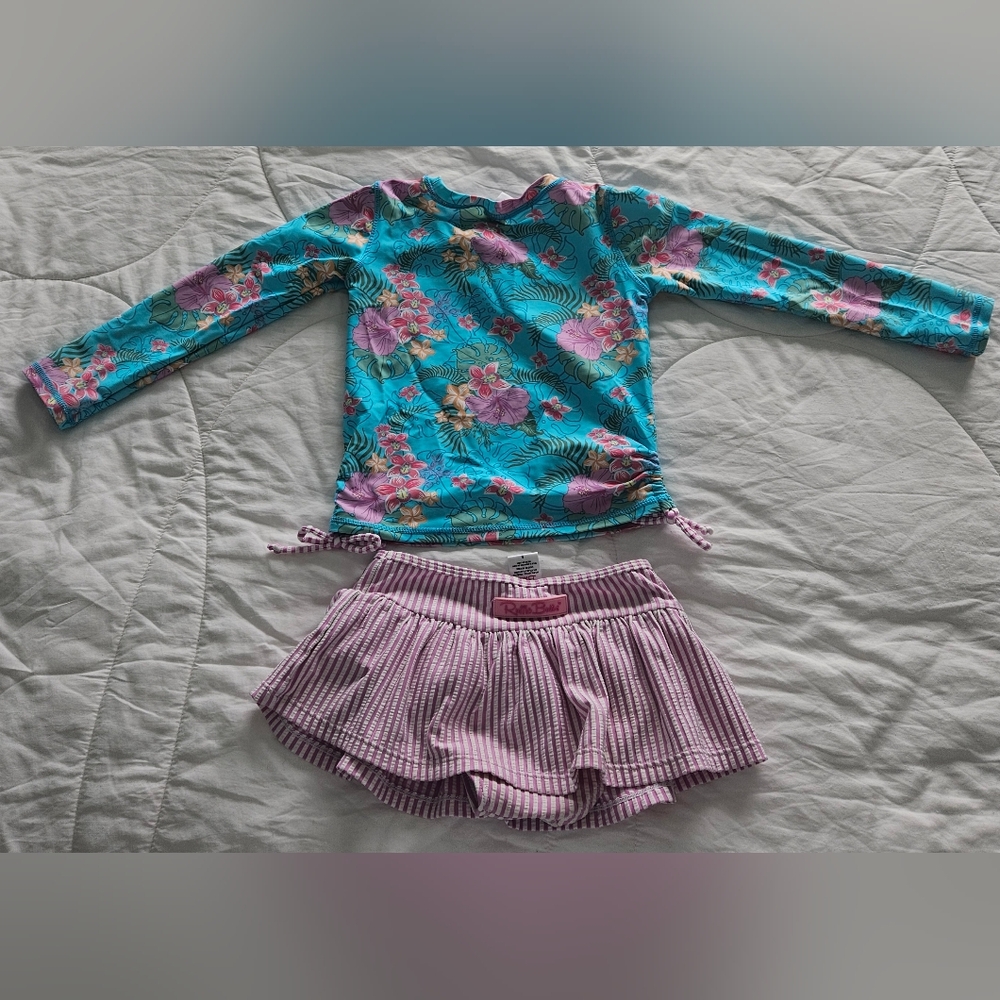 Ruffle Butts, Long Sleeve Rash Guard Floral Swimwear Size: 5T